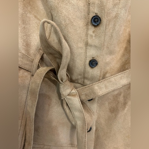 NWT Banana Republic Faux Leather Top Size Petite 2 - Picture 3 of 10